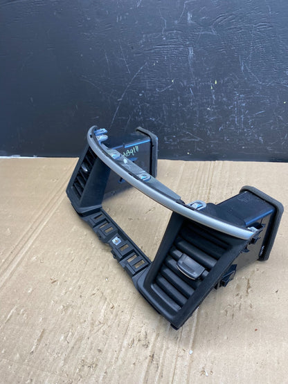 2013 to 2020 Nissan Pathfinder Center Dash Radio Trim Bezel  Surround AB9111 DG2