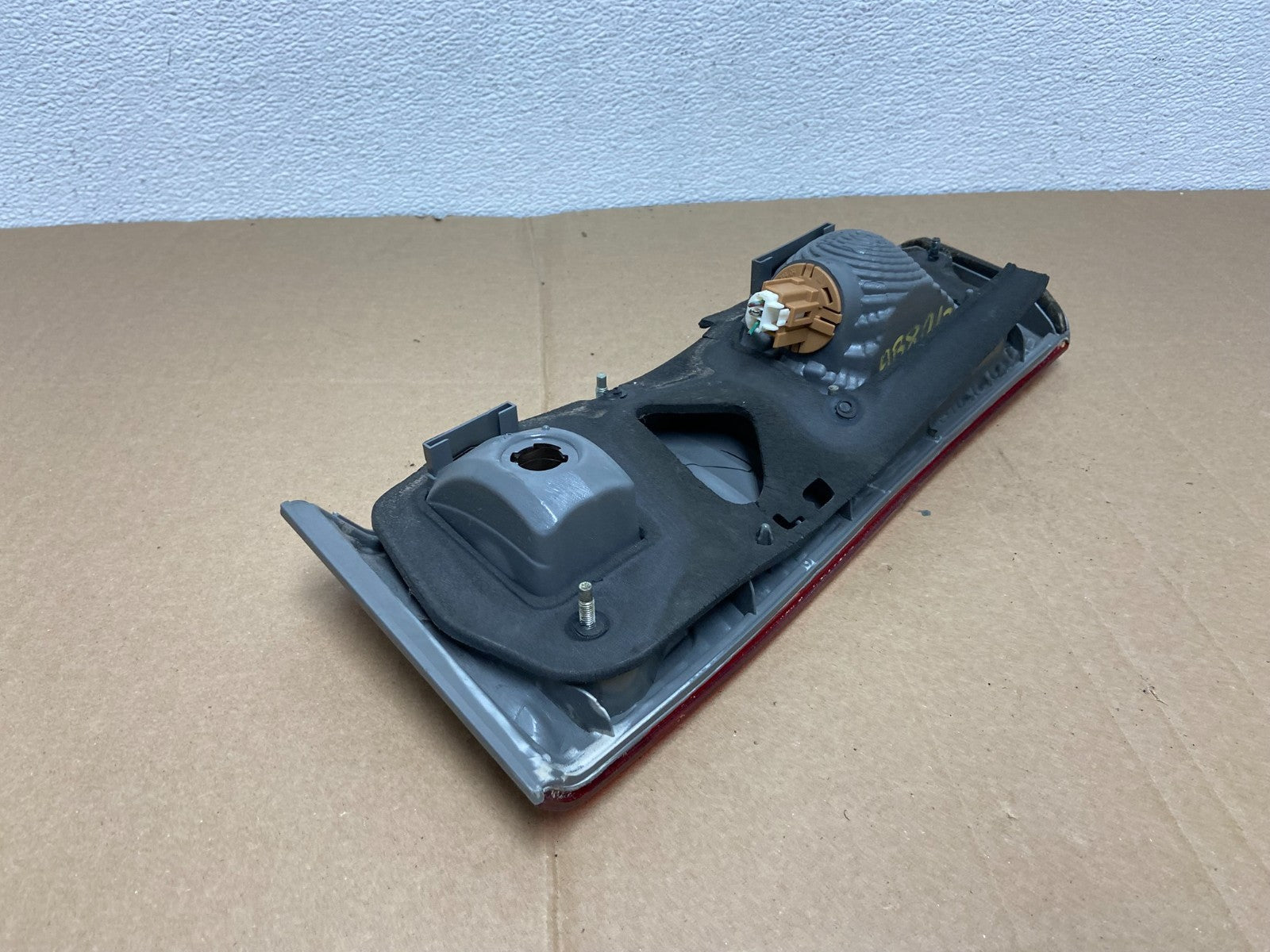 2000-2001 Toyota Camry Tail Light Left Driver LH Side Inner AB8013 DW3