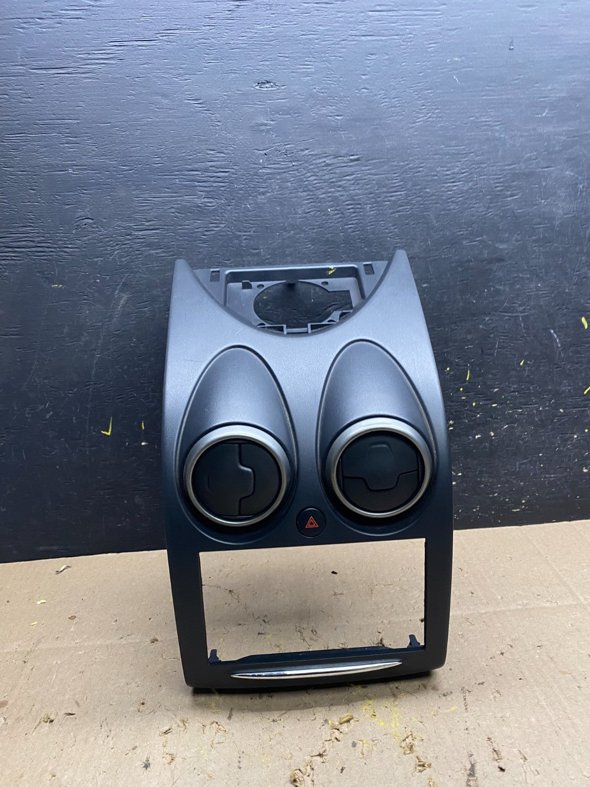 2011 2012 2013 Nissan Rogue Dash Upper Center Radio Bezel Trim U5375 DG0