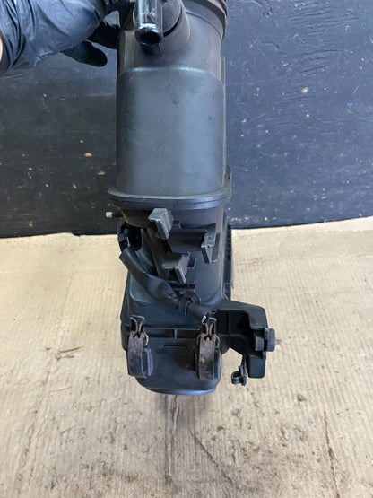 2005 to 2020 Toyota Tacoma Air Cleaner Filter Box p0885 DG2