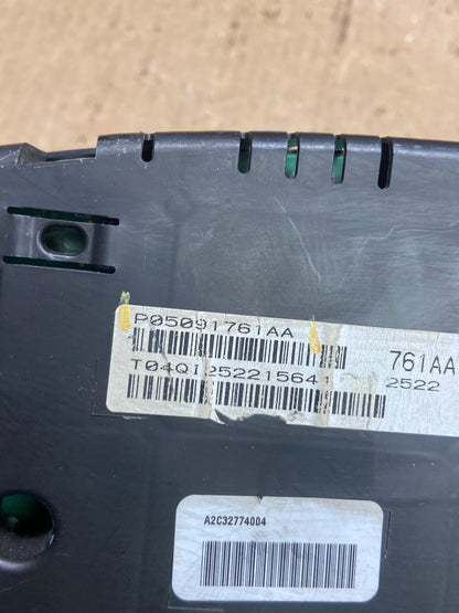 2013 Dodge Durango Speedometer Instrument Cluster Gauge OEM z4253 DG7