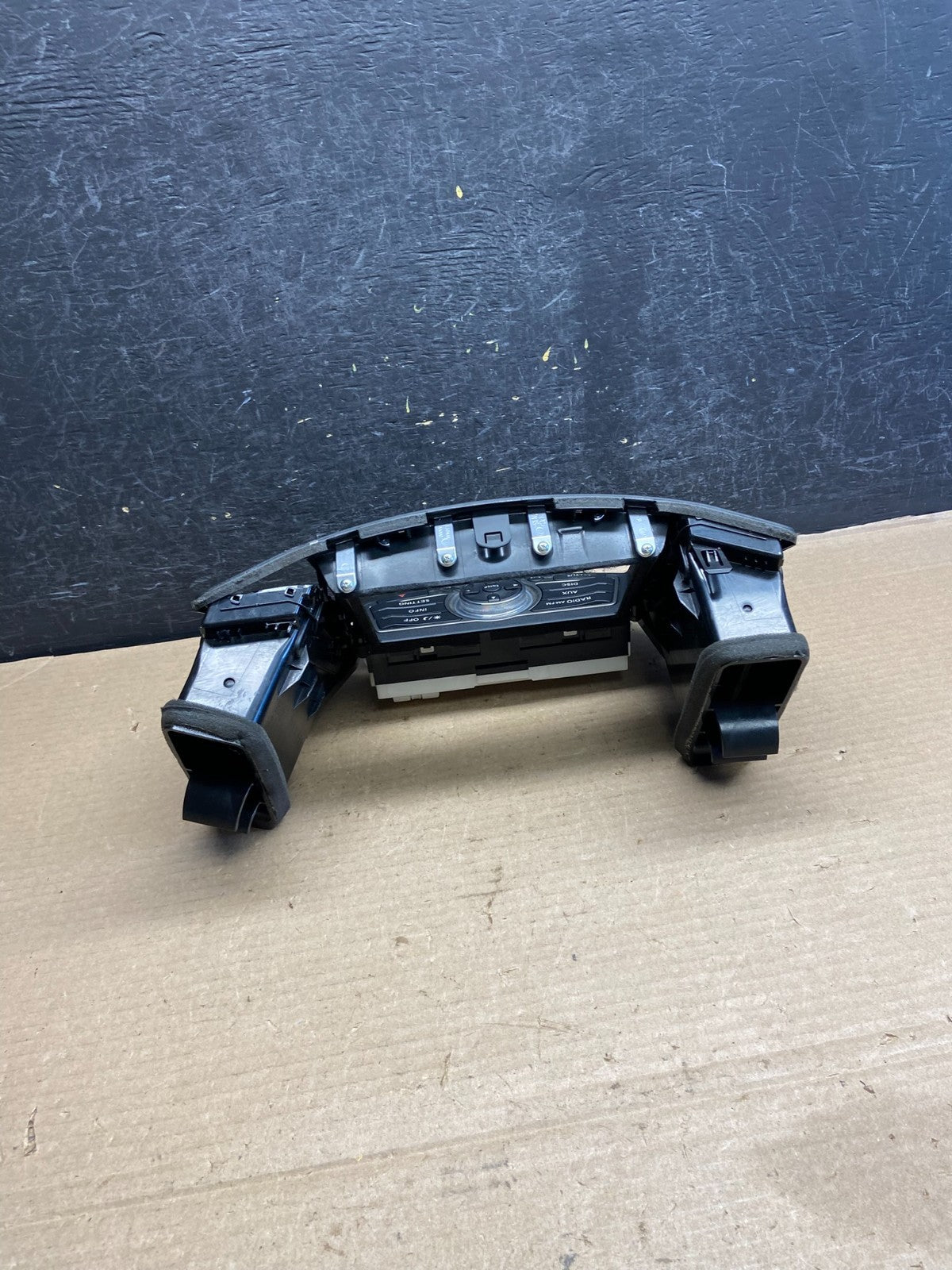 2010 - 2012 Infiniti G35 G37 Radio Player Screen Panel Bezel ah3548 DG3