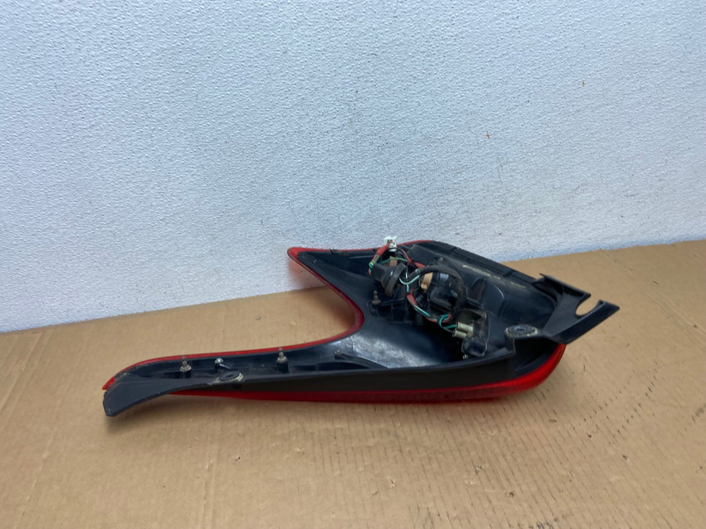 2011 to 2014 Nissan Juke Left Driver LH Side Tail Light AD0829 LK3