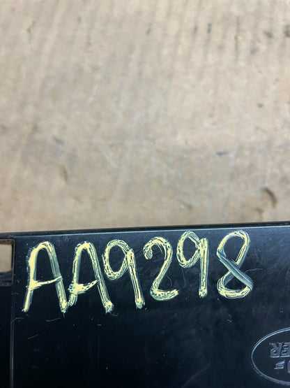 2005 to  2009  Land Rover LR3 Ac Heater Climate Control Oem AA9298 DG7