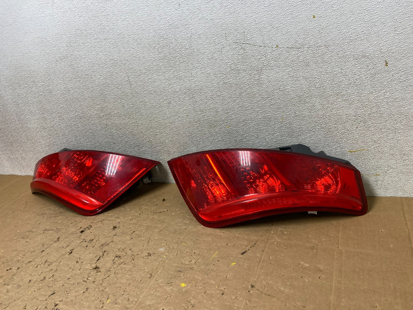 2003 2004 2005 Nissan Murano Left+Right Side Tail Lights Oem V8102 DW1