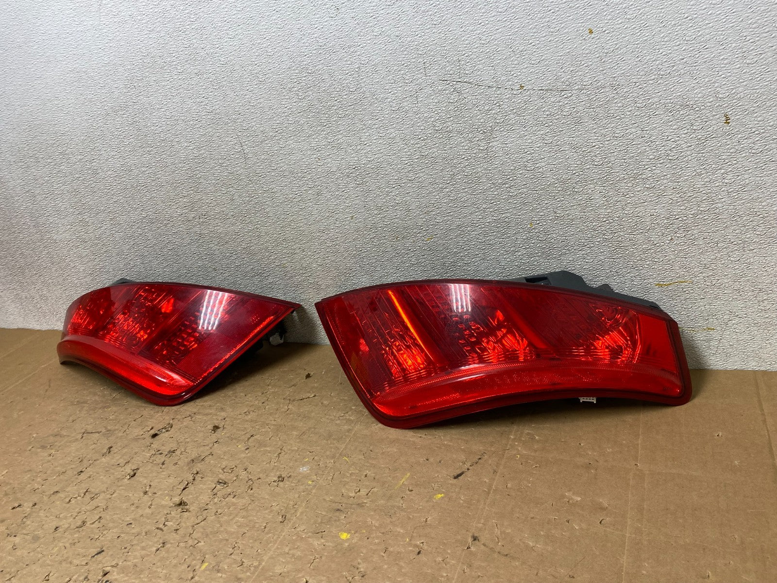2003 2004 2005 Nissan Murano Left+Right Side Tail Lights Oem V8102 DW1