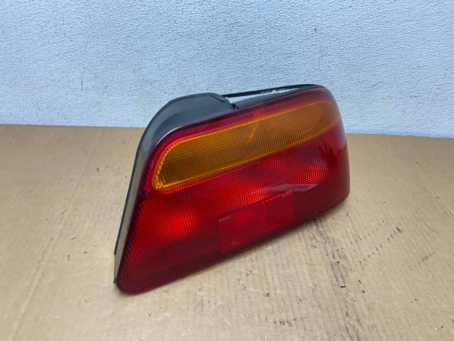 1997 - 2000 Chrysler Sebring Coupe Right Passenger RH Side Tail Light AD0991 DG2