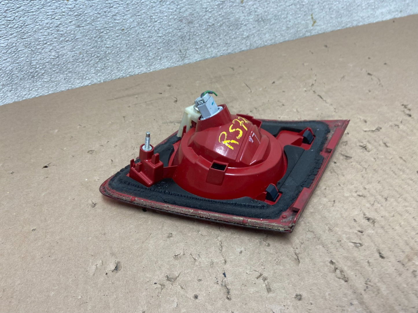 2004 2005 2006 Mazda 3 Sedan Left Driver LH Side Tail Light inner OEM R57205
