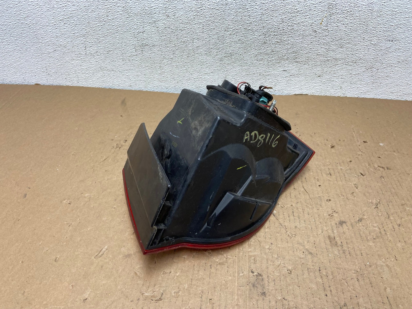 2008 2009 2010 Volkswagen Jetta Left LH Side Tail Light AD8116 LK5