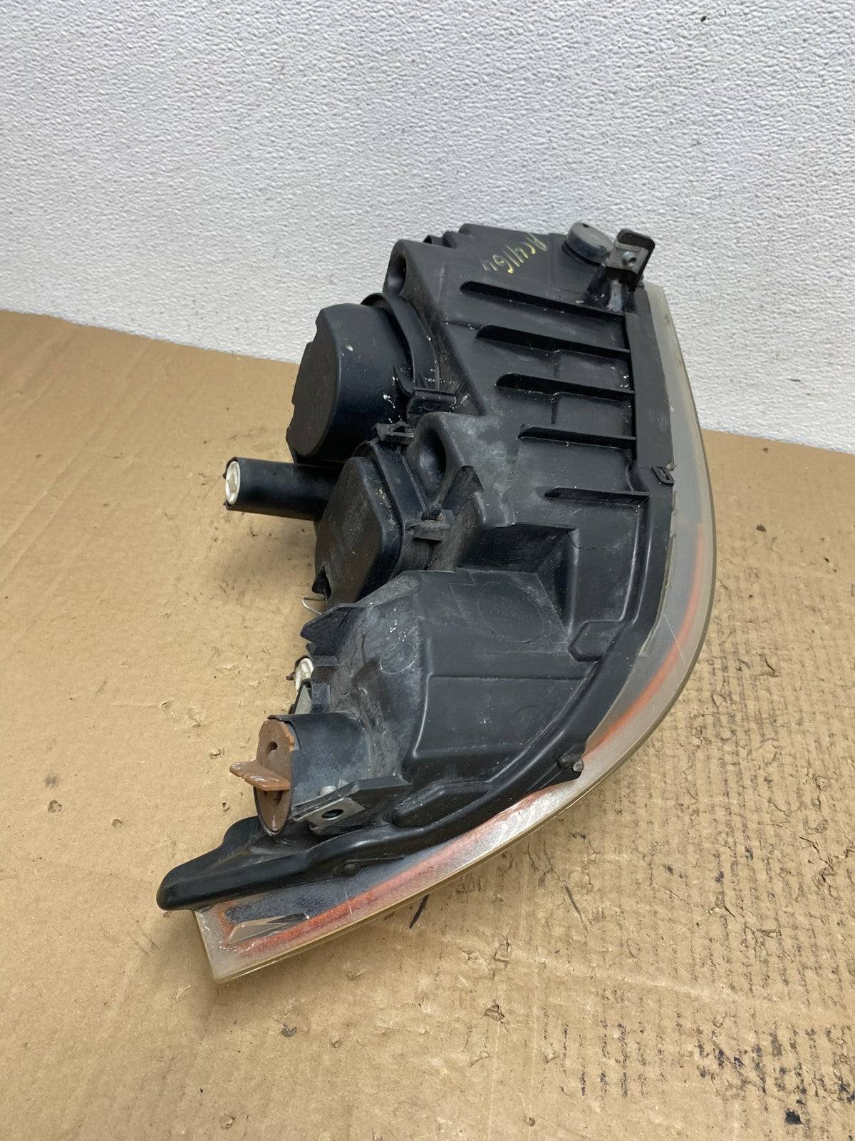 Halogen 2006 to 2008 BMW 3 Series Headlight Left Driver LH Oem AC4164 DW8
