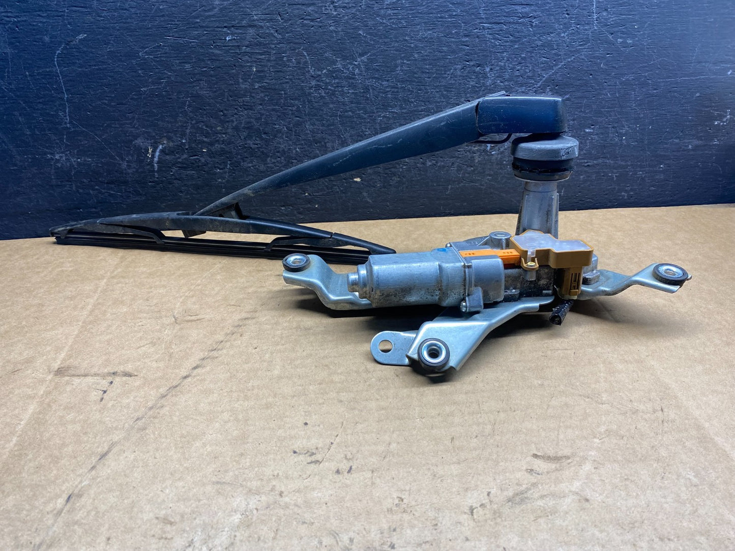 2007 to 2013 Acura Mdx Rear Liftgate Wiper Motor AD75221