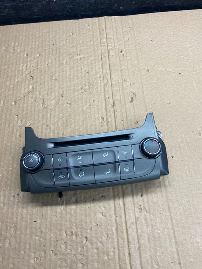 2013 Chevrolet Malibu AC Heat Temperature Climate Control AF6299 DG0