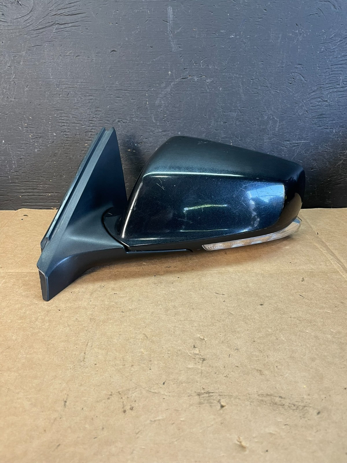 2010-2012 Buick Lacrosse Left Driver LH View Power Door Mirror AE0959 DW0