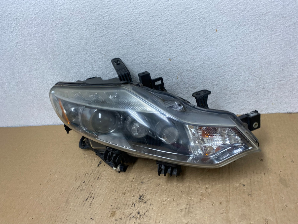 2011 to 2014 Nissan Murano Headlight Right RH Side Xenon Hid AG2460 DW1