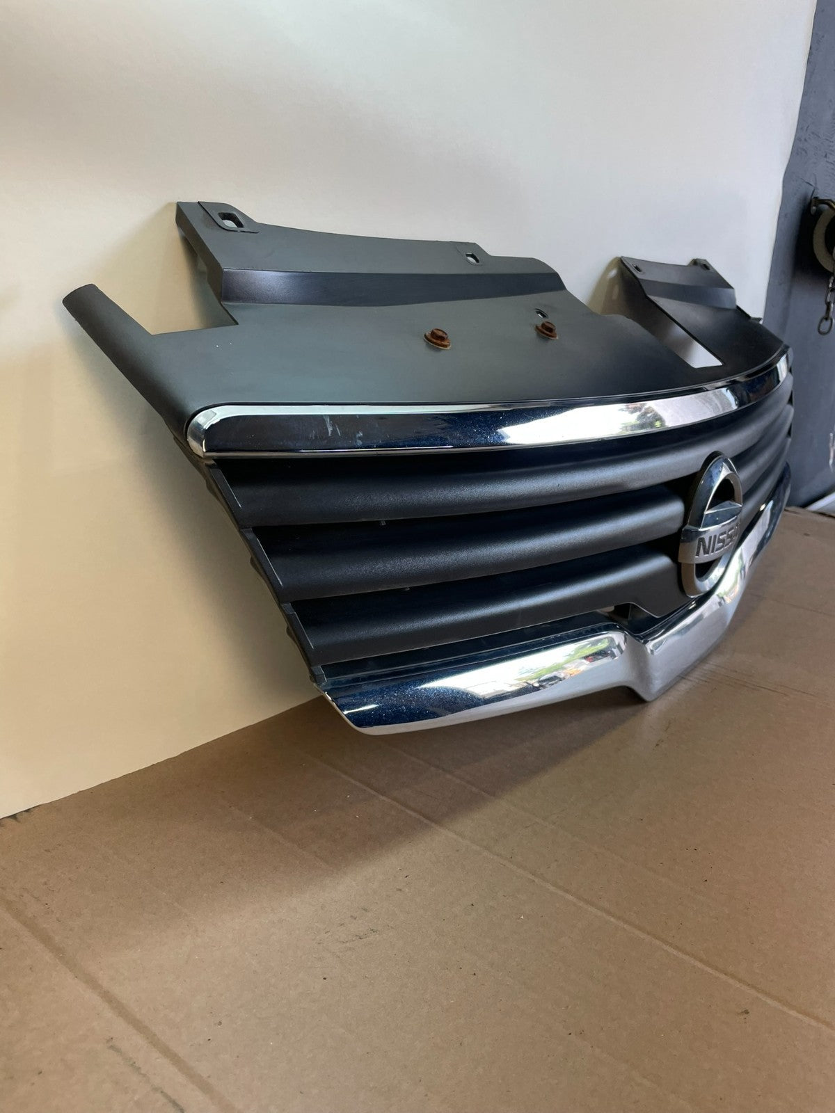 Sedan 2007 to 2009 Nissan Altima Front Upper Grill Grille Aftermarket AF8702 DG2