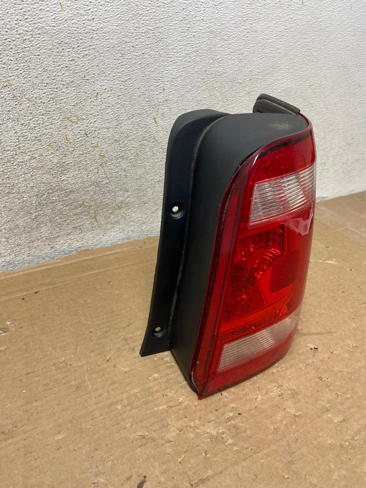 2008 to 2012 Ford Escape Right Passenger RH Side Tail Light AH8395 LK2