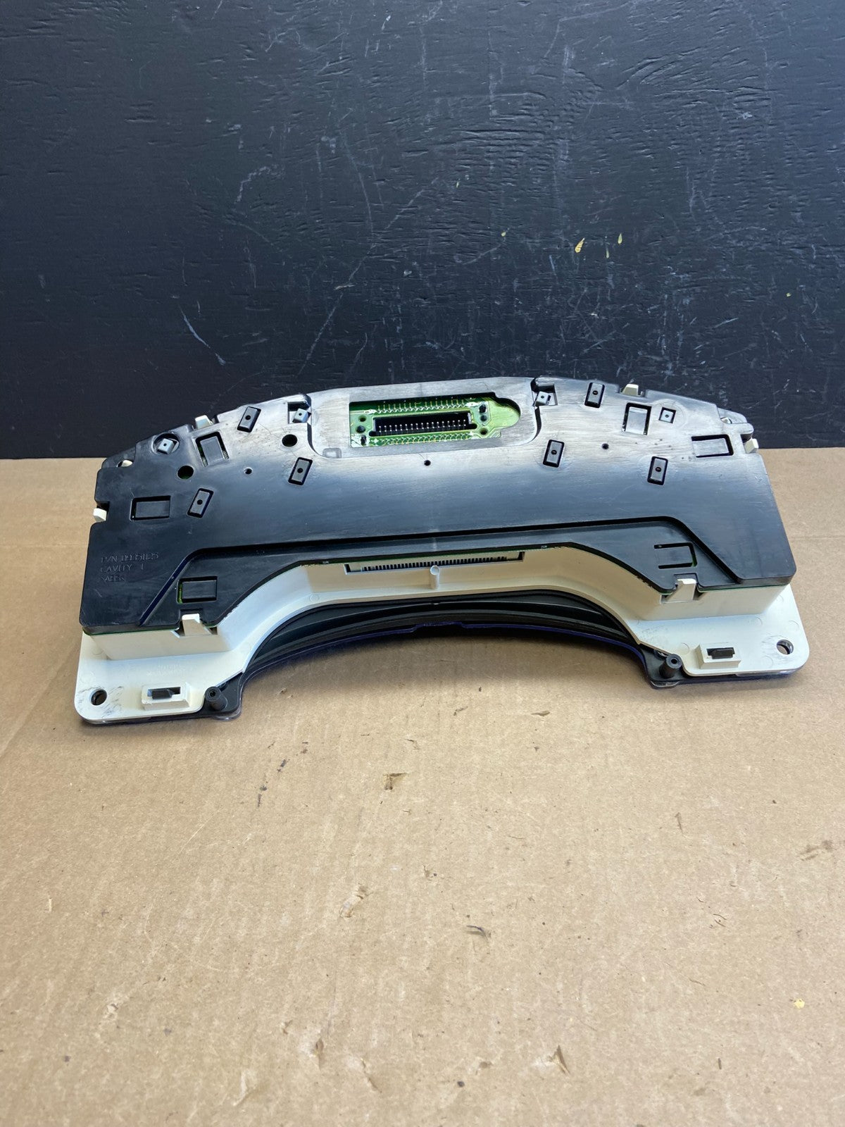 2001 to 2002 Chevrolet Express Speedometer Cluster Gauge OEM ab9221 DG6