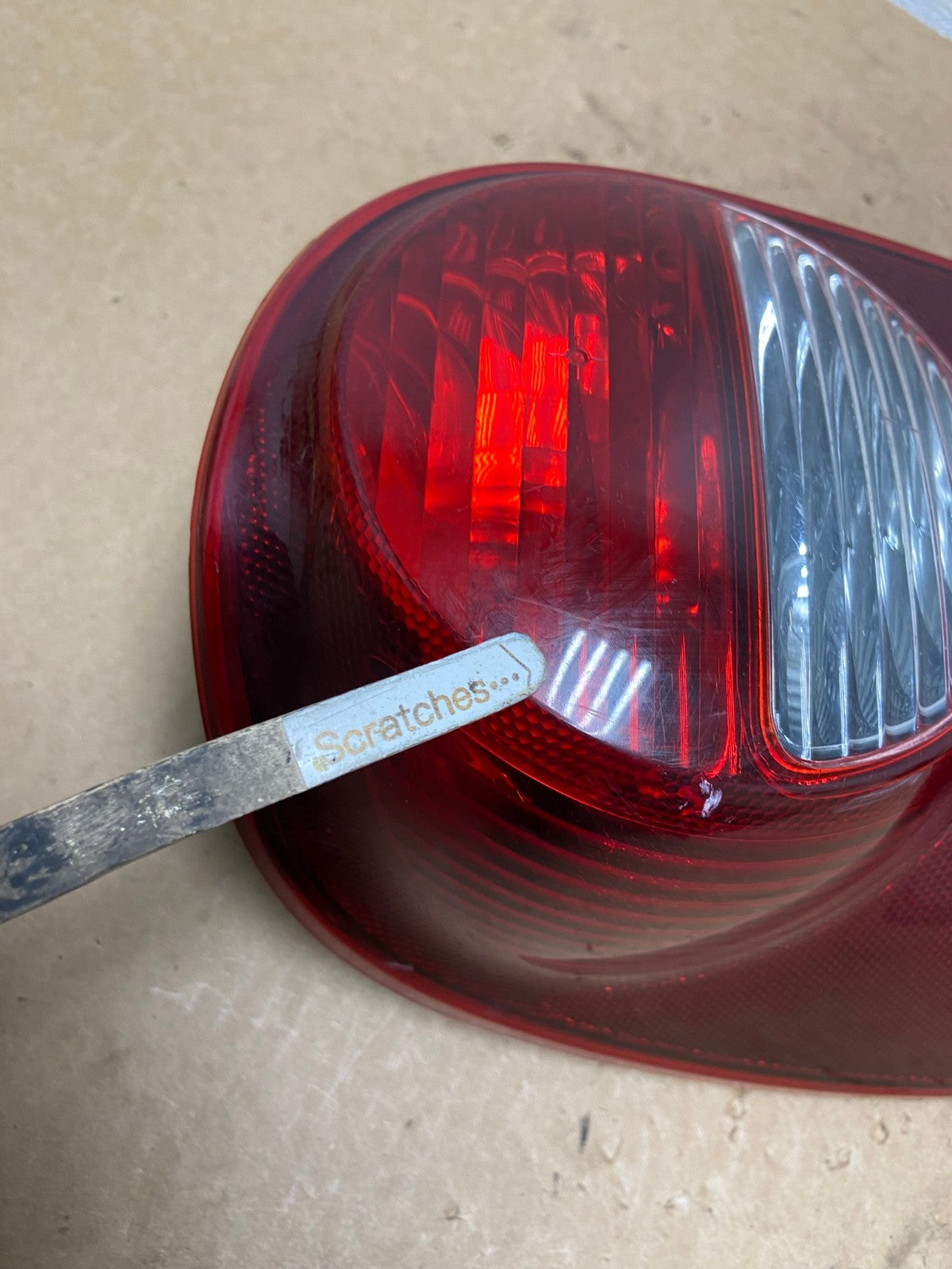 2005 2006 2007 Jeep Liberty Left Driver Lh Side Tail Light AI3707 LK3
