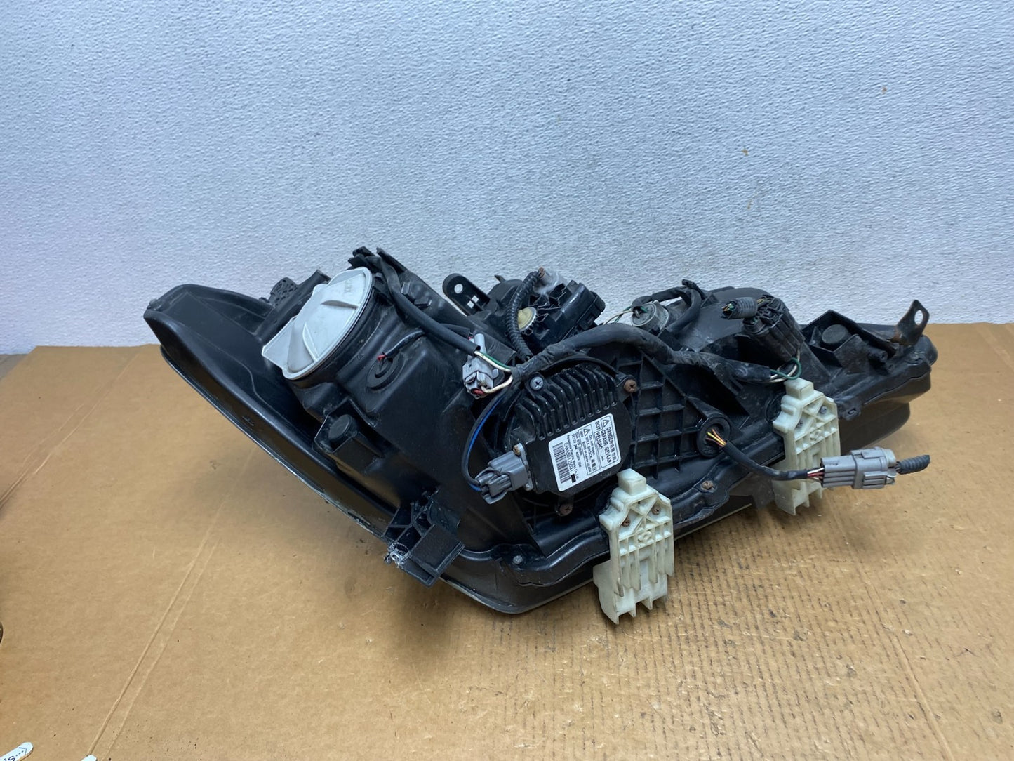 2011-2016 Infiniti Qx56 Hid Xenon Left Driver LH Headlight AE0634 DG9