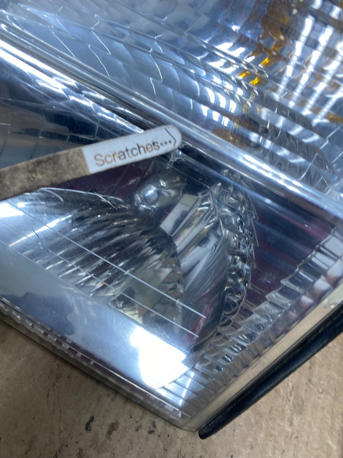 2002-2005 Mercury Mountaineer Left+Right Side Halogen Headlights AG2504 DW3