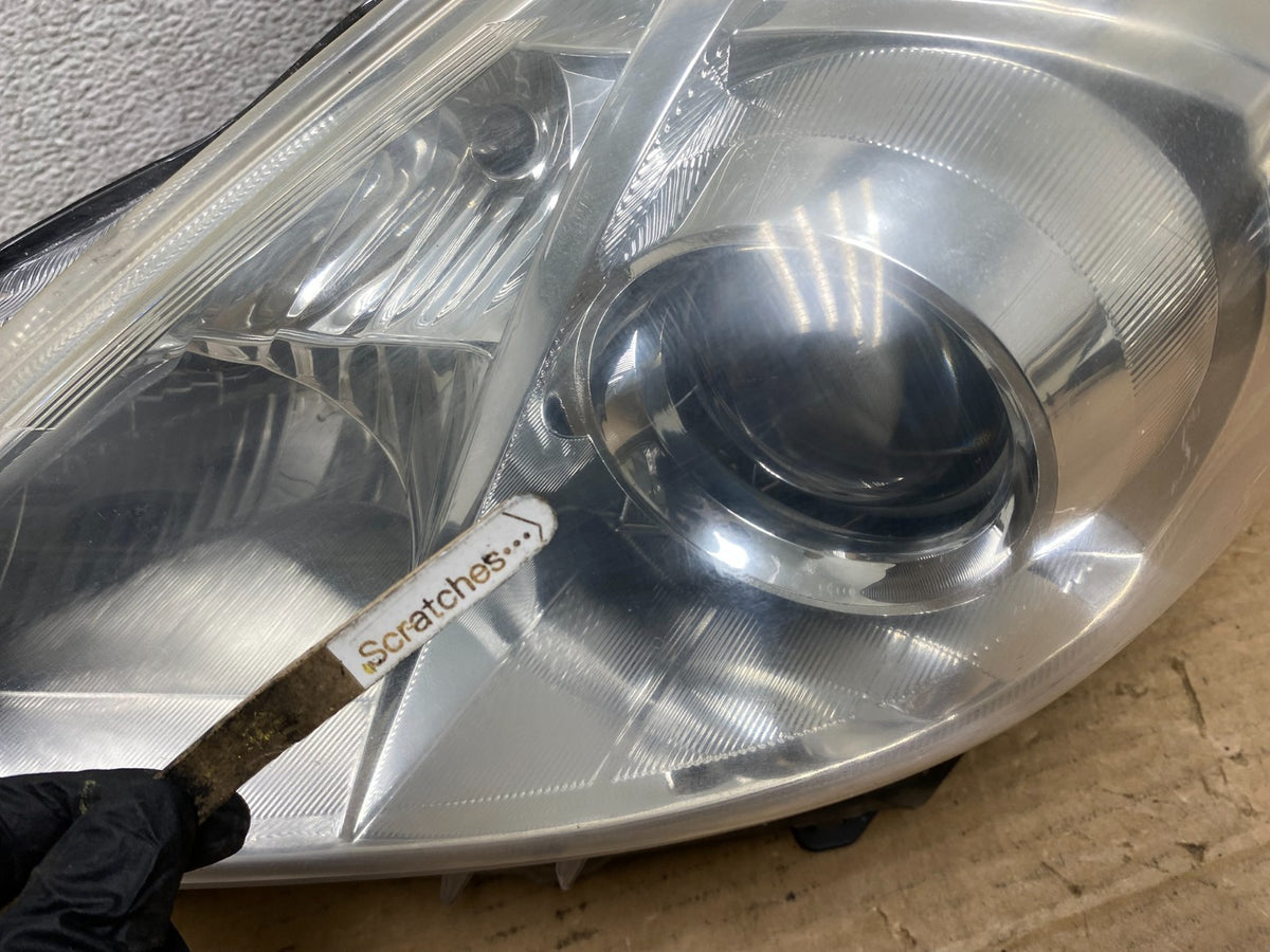 2012 2013 2014 Toyota Prius V Left Driver LH Side Halogen Headlight AH7975 DW3