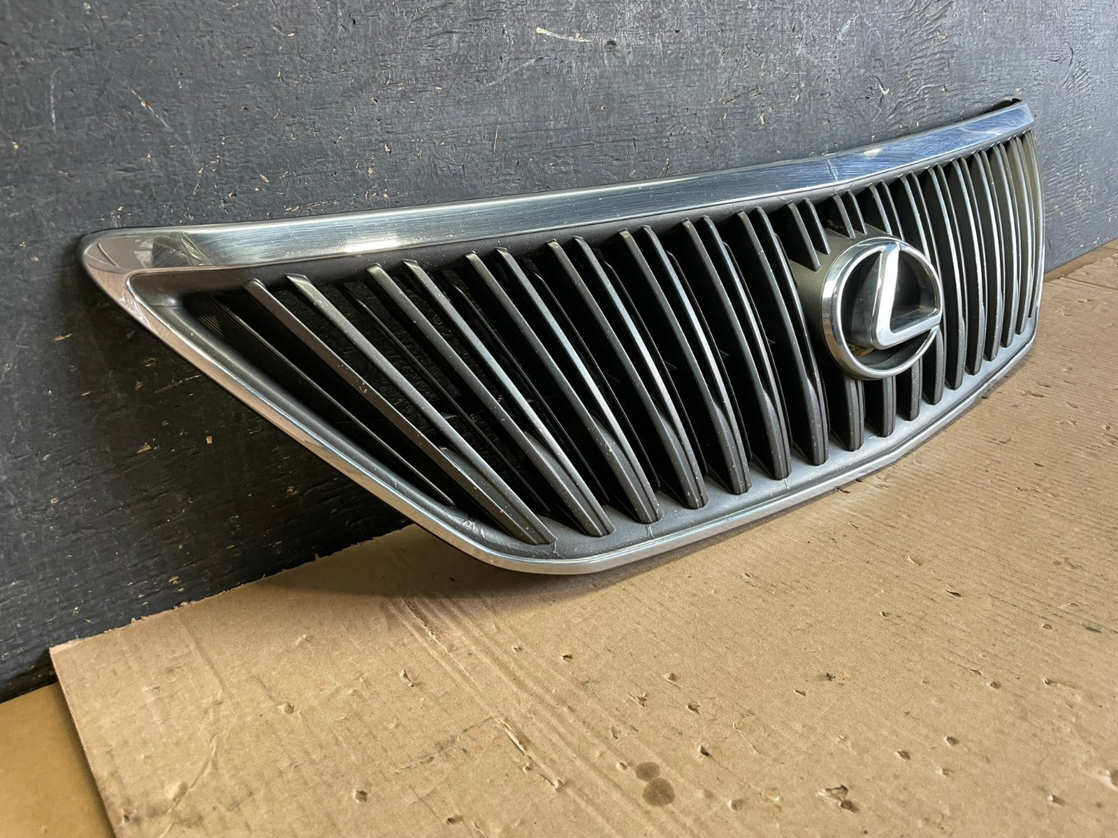 2004-2009 Lexus RX350 RX330 Front Grill Grille OEM aa2222 DG1