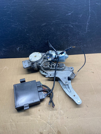 2009-2012 GMC Acadia Power Motor Liftgate Tailgate Control Module AD4905 DG0