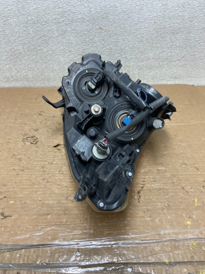 2008 to 2013 Nissan Rogue Left Driver LH Halogen Headlight Oem Z3601 DW8