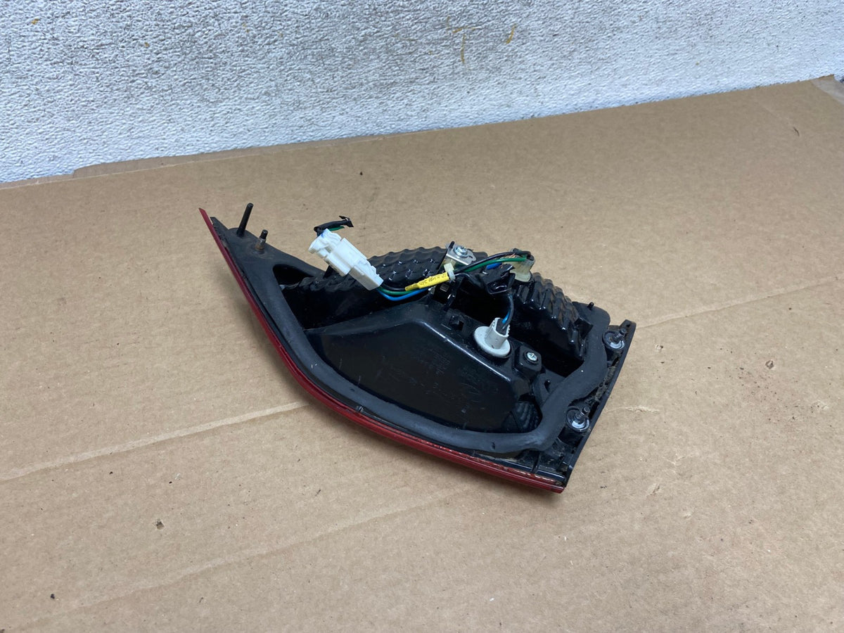 2014 2015 2016 Hyundai Elantra Sedan Left Driver LH Inner Tail Light AH7741 LK5