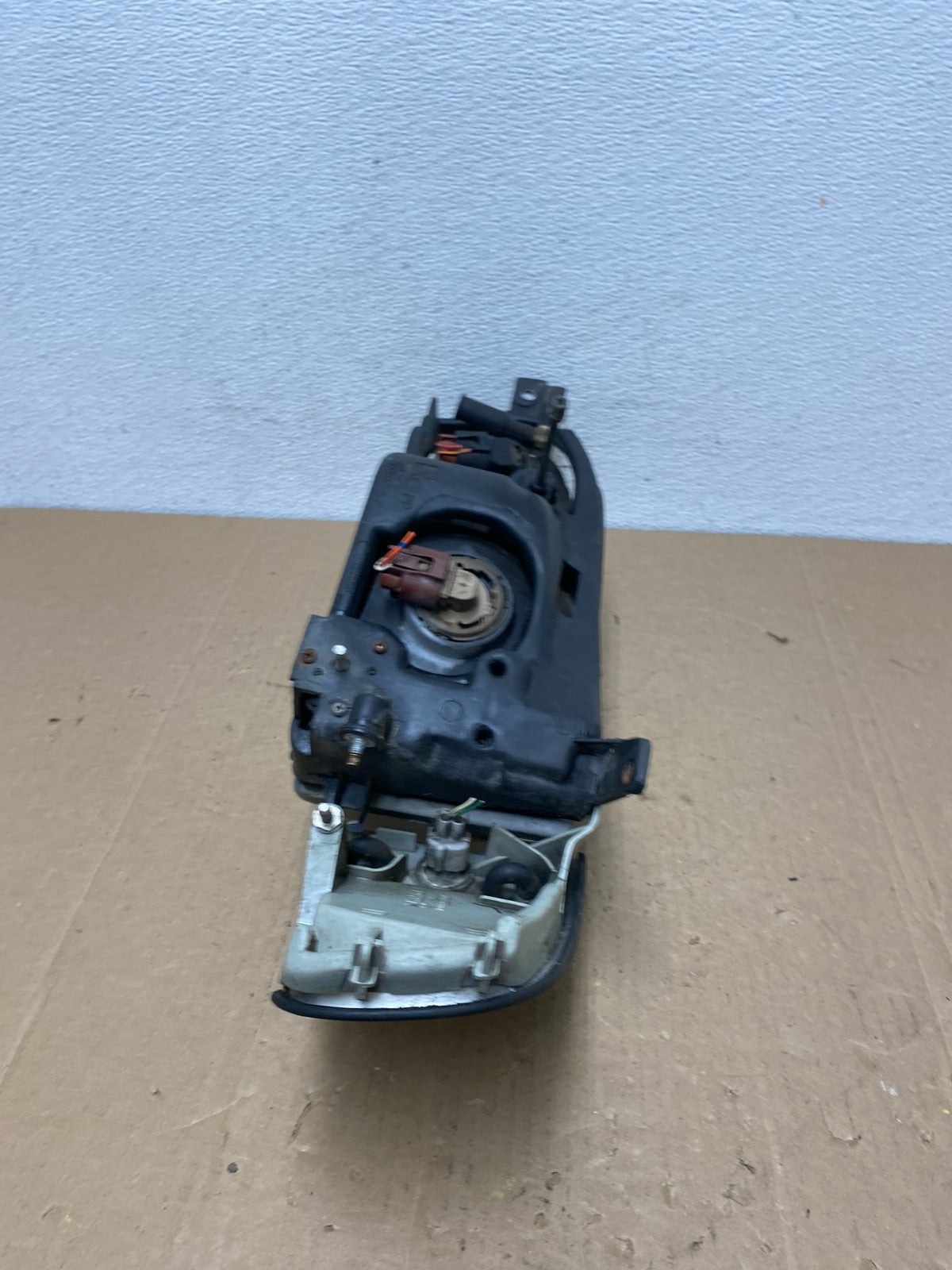 1992 1993 1994 Toyota Camry Right Passenger RH Halogen Headlight AC5674 DW6