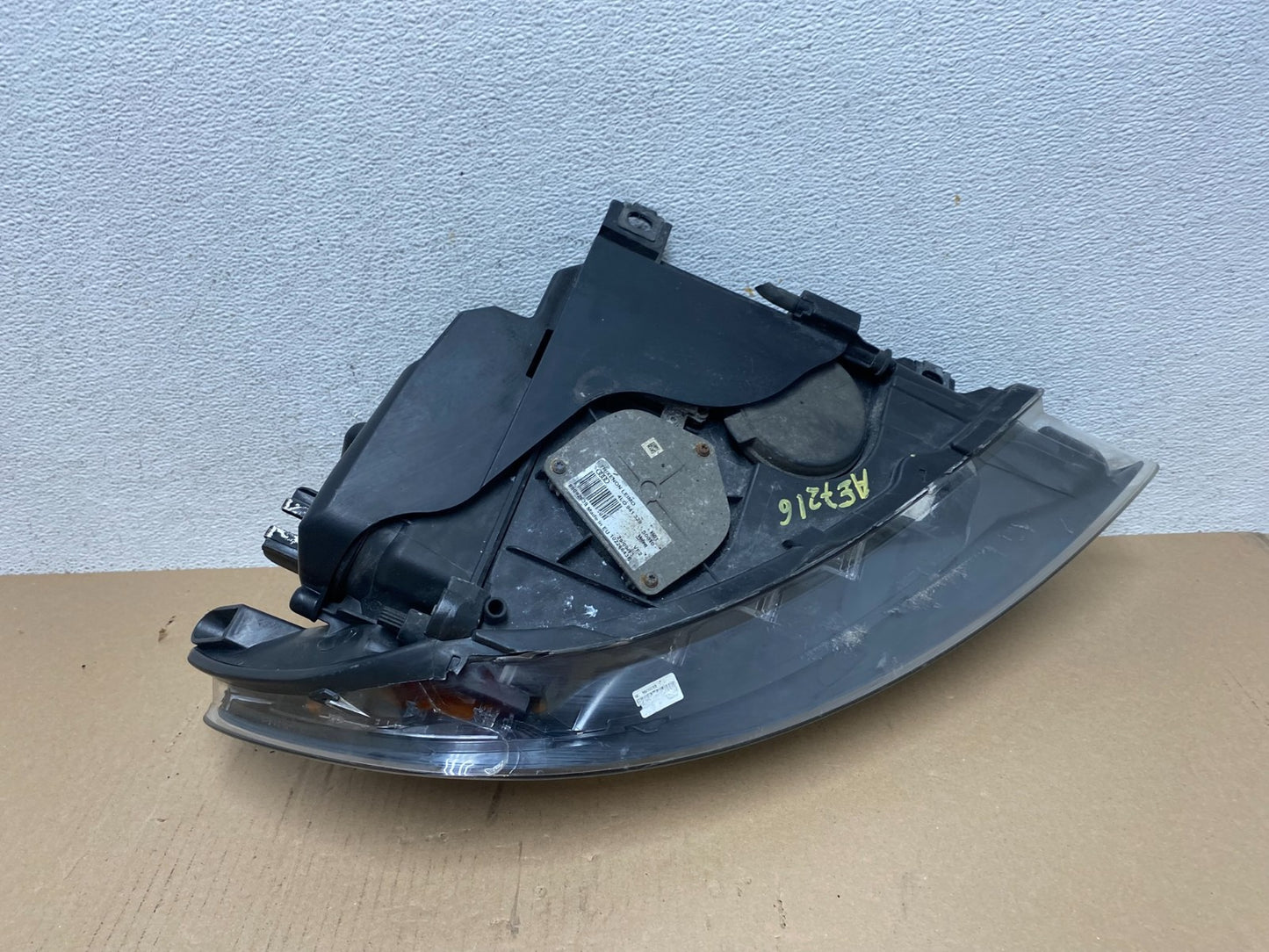 2010 to 2015 Audi Q7 Left Driver Side Xenon HID Headlight 4L0941003AL AE7216 DW7