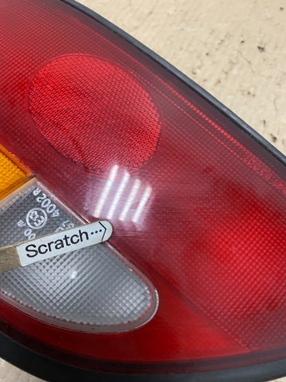 1996 1997 1998 Hyundai Elantra Sedan Right Passenger Tail Light Oem L6464 DW3