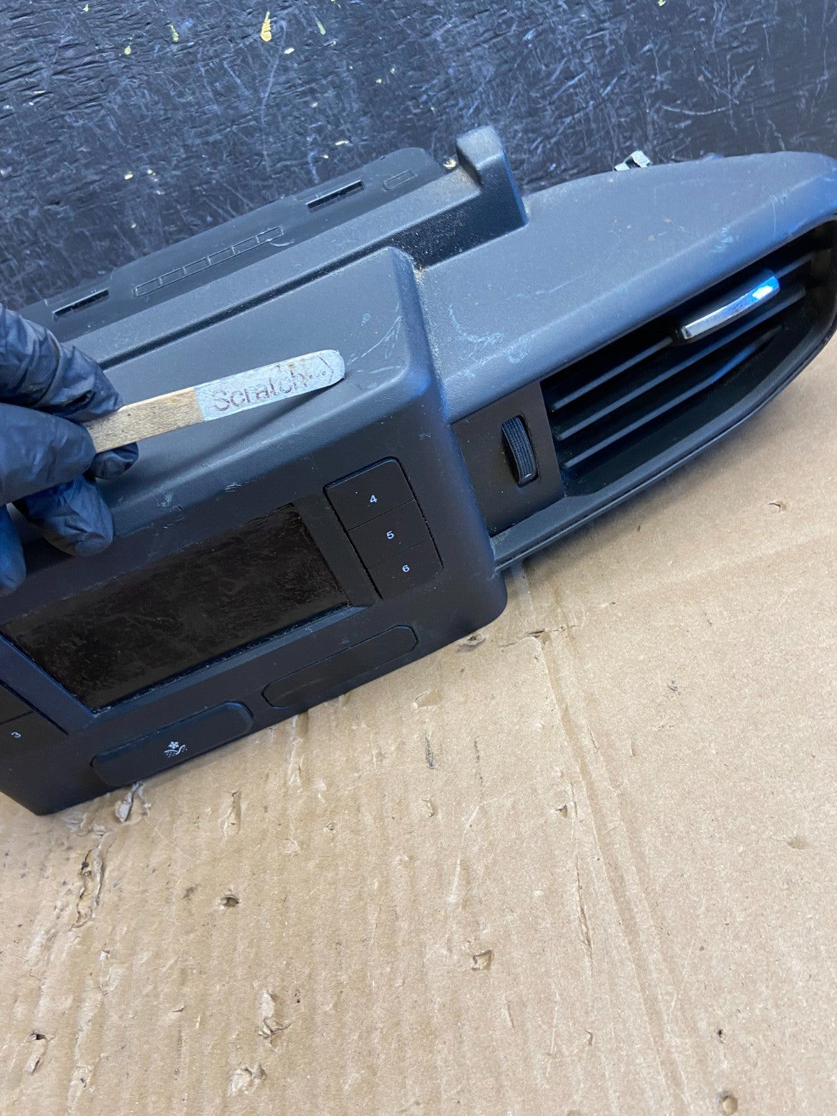 2020 to 2023 Ford Explorer Console Radio Display Screen Air Vents AD6825 DG1