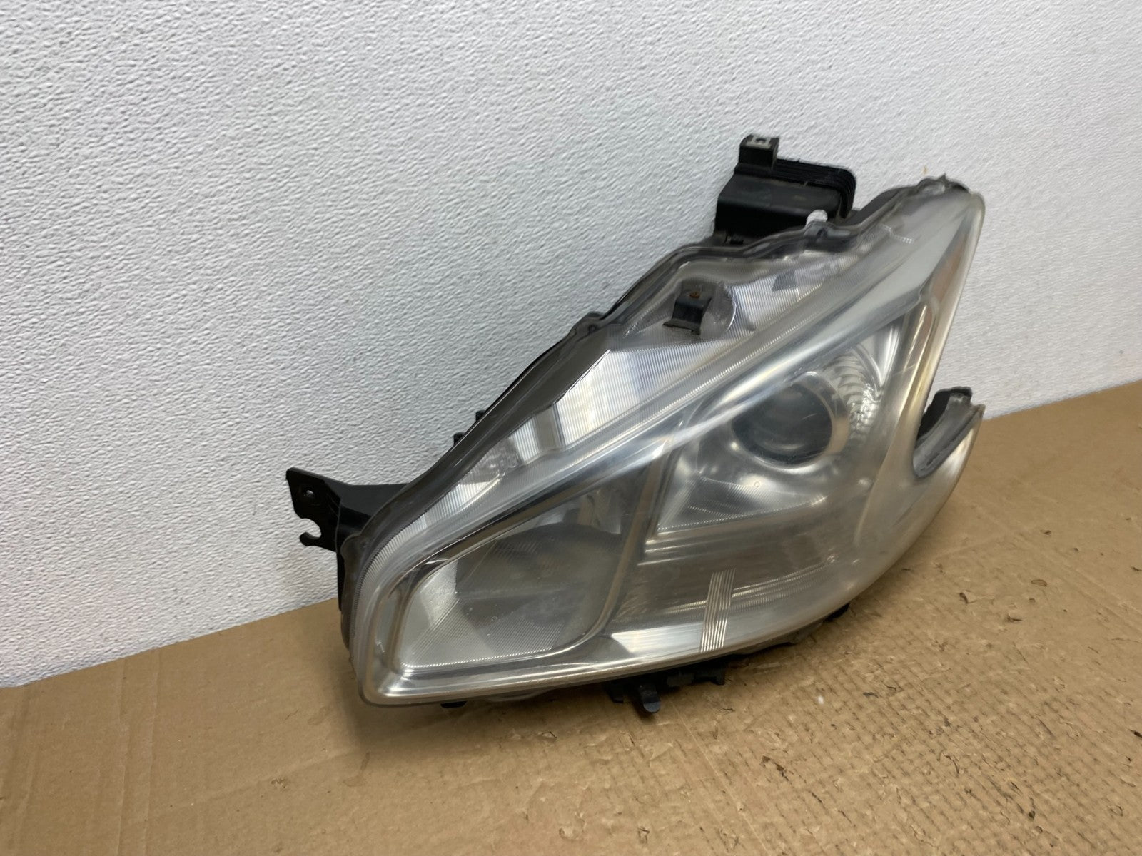 2009-2014 Nissan Maxima Headlight Left Driver Side Xenon HID OEM AC3879 DW2