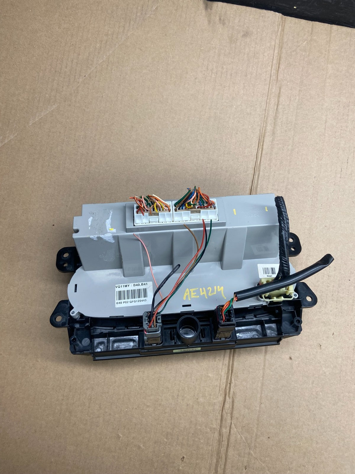 2006 - 2012 Kia Sedona AC Temperature Climate Control Switch AE4214 DG4