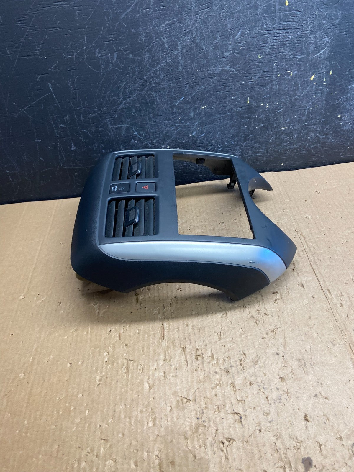 2012 to 2019 Nissan Versa Center Vent Dash Radio Trim Bezel ae4281 DG1