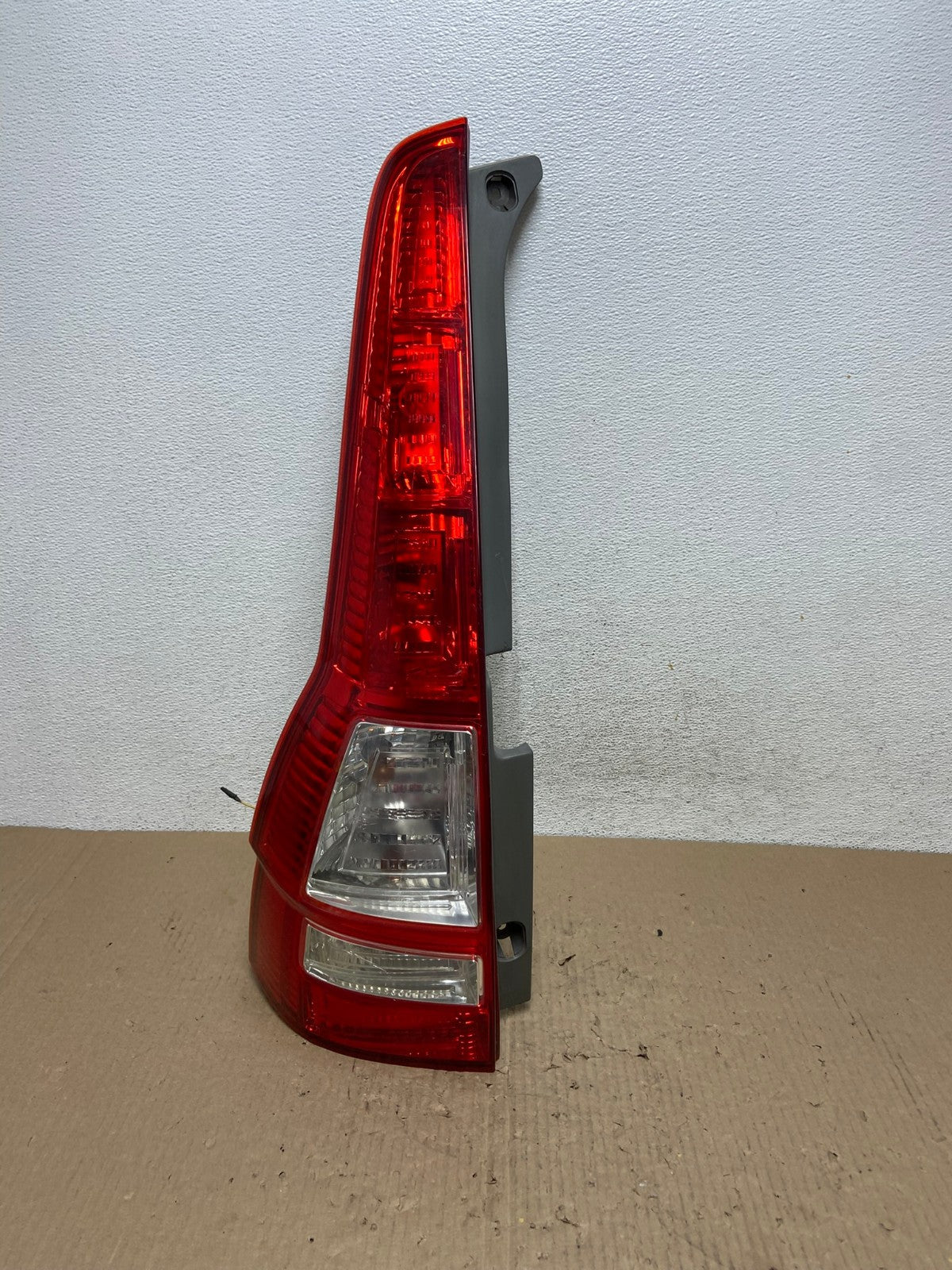 2007 - 2011 Honda Cr-v Crv Left Driver Lh Side Tail Light AE9801 LK0