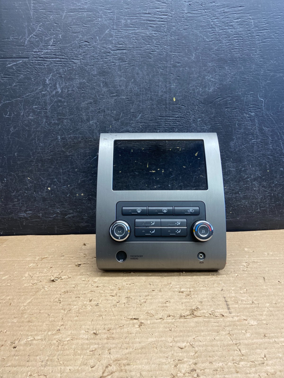 2008 - 2012 Nissan Titan Climate Control Hvac Radio Bezel AG8668 DG0