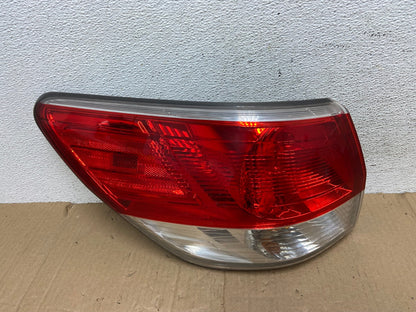 2013 to 2016 Nissan Pathfinder Left Driver Lh Side Tail light AE8959 LK0