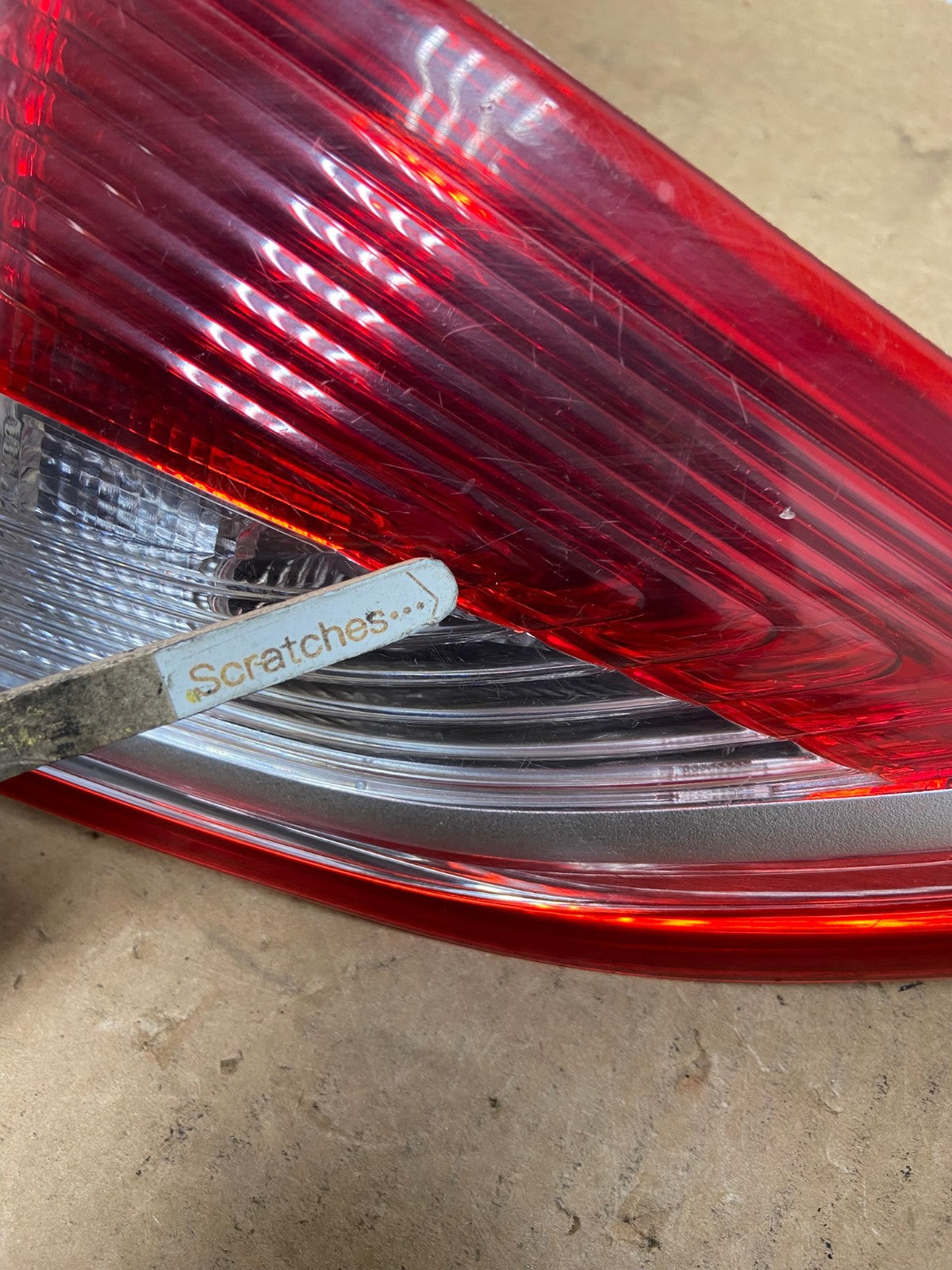 2013 to 2016 Ford Escape Left Driver LH Side Inner Tail Light AI3444 LK3