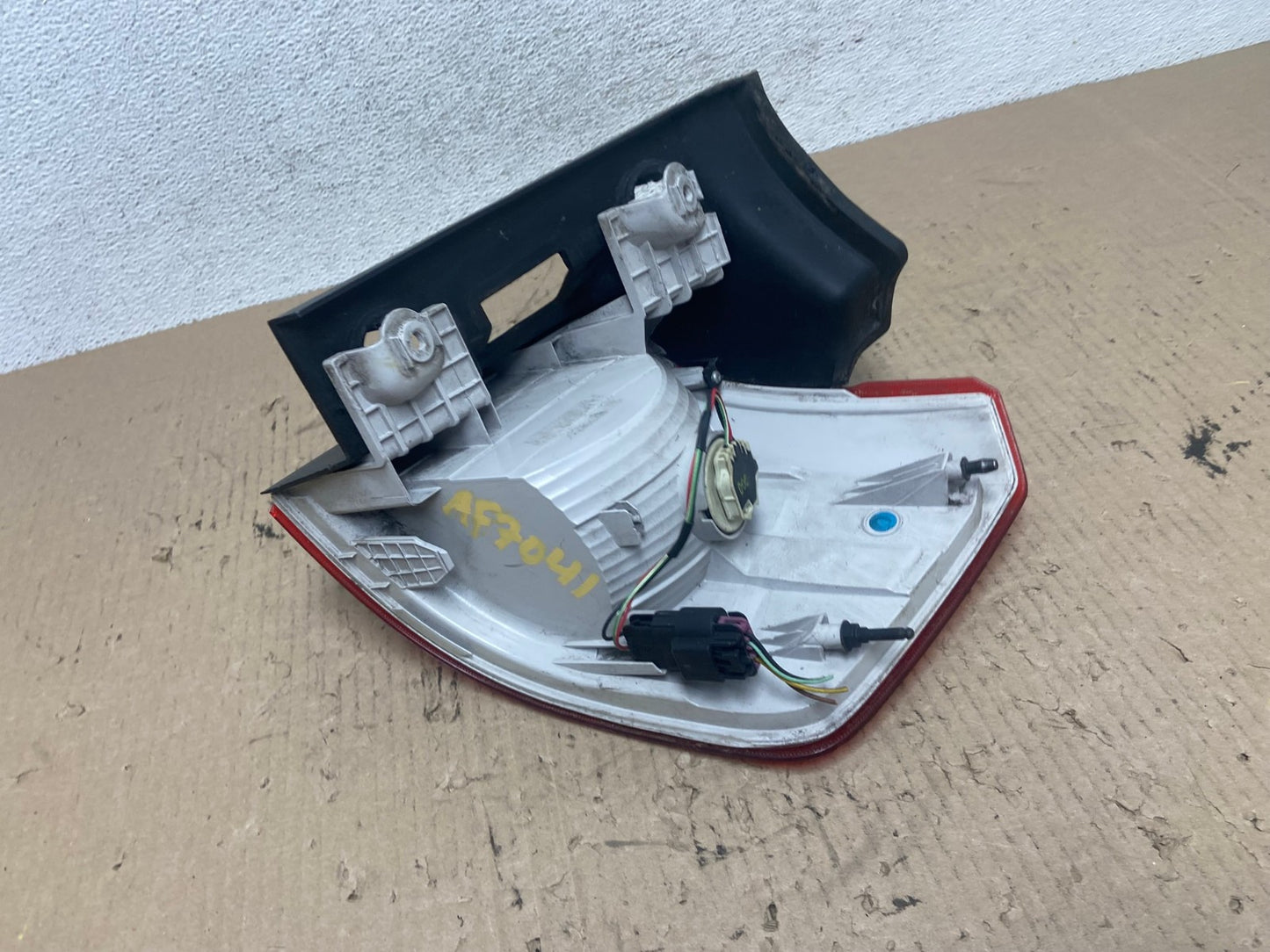 2010 to 2017 GMC Terrain Halogen Tail Light Left Driver Lh Side AF7041 LK6