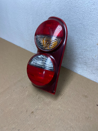 2005 2006 2007 Jeep Liberty Left Driver Lh Side Tail Light TYC AF9583 DW1