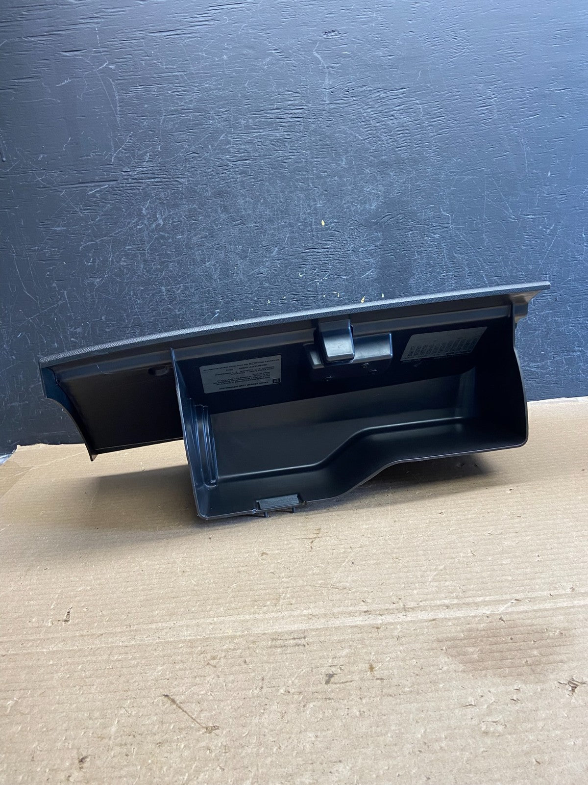 2007-2013 Chevrolet Silverado Right Glove Box Dash Storage Compartment AH3539 DG3