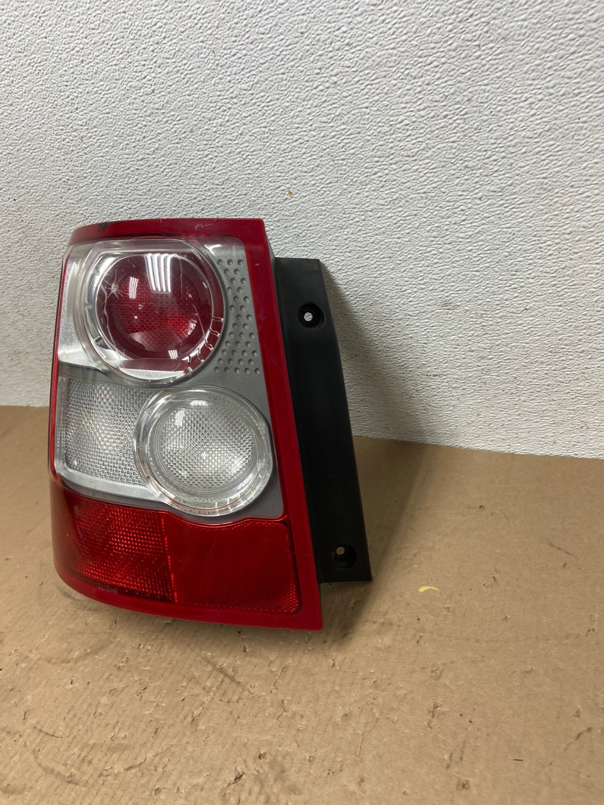 2006 - 2009 Land Rover Range Rover L320 Left Driver LH Tail Light AD7776 LK1