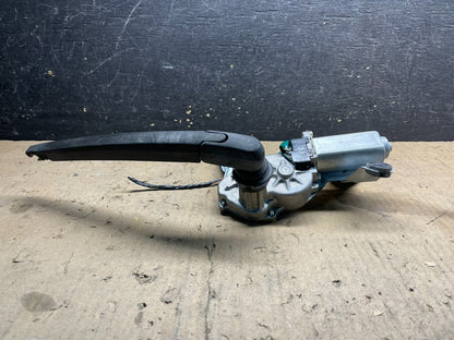 2007 - 2010 Hyundai Santa Fe Rear Glass Windshield Wiper Motor W7338 DG3