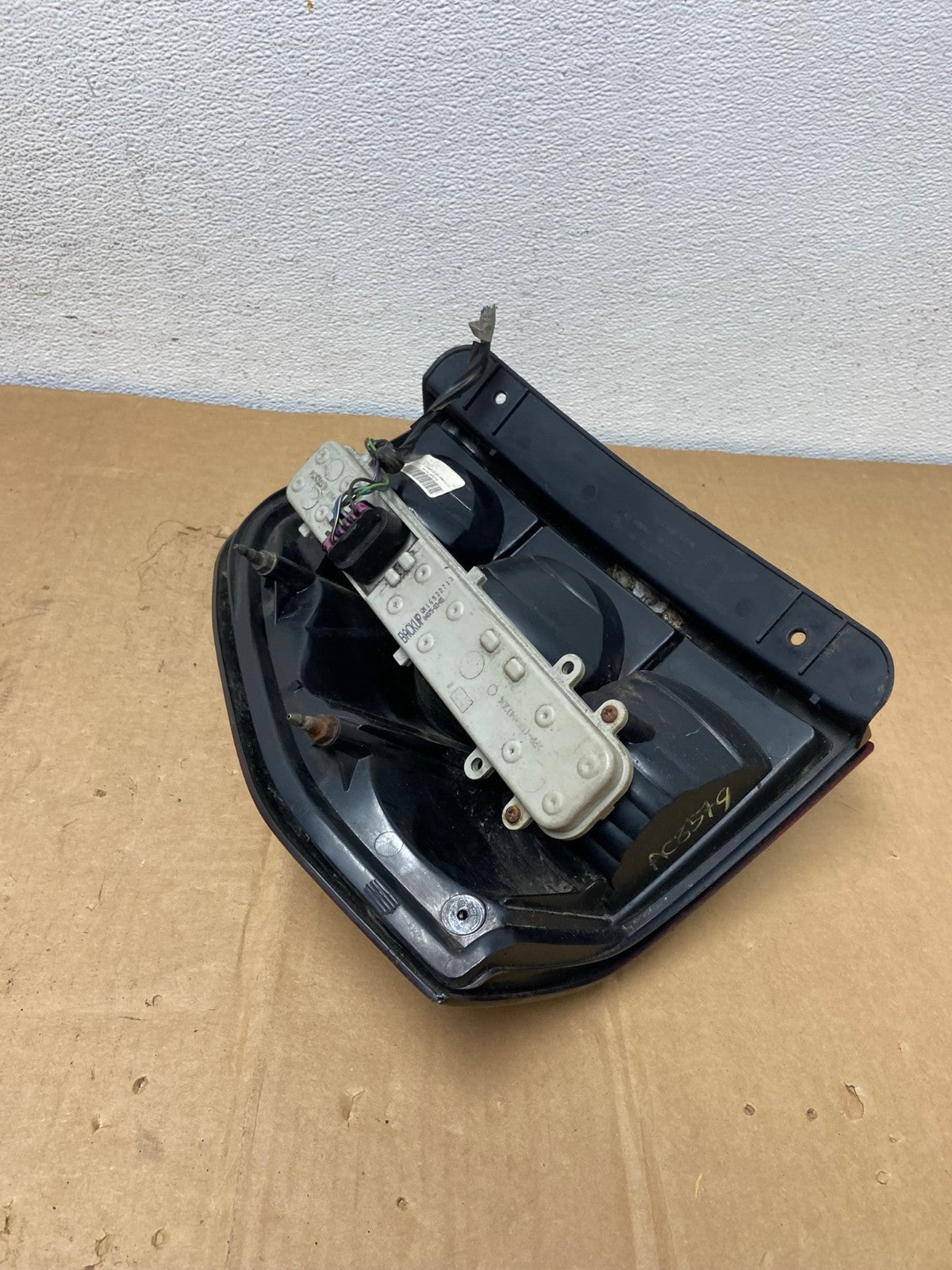 2002 to 2009 Chevrolet Trailblazer Right Passenger Rh Tail Light AC8579 LK7