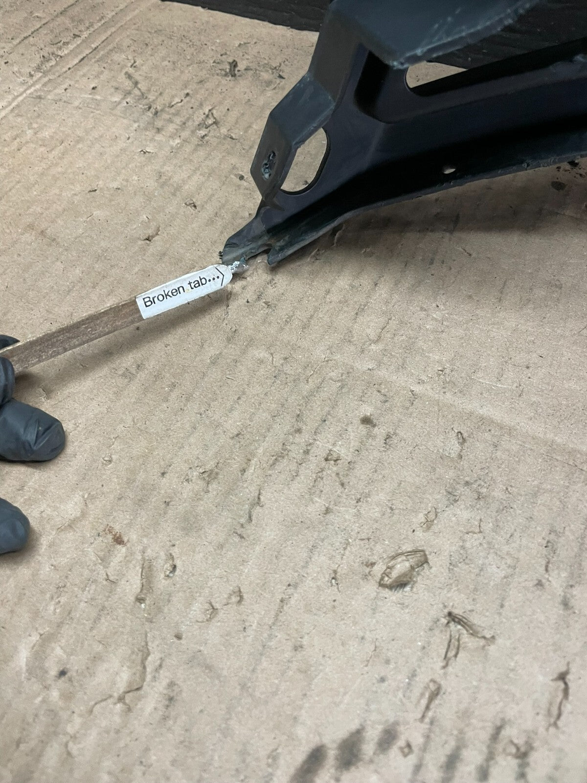 2013-2016 Mercedes GL450 X164 Front Right Bumper Bracket Support Frame OEM i78356