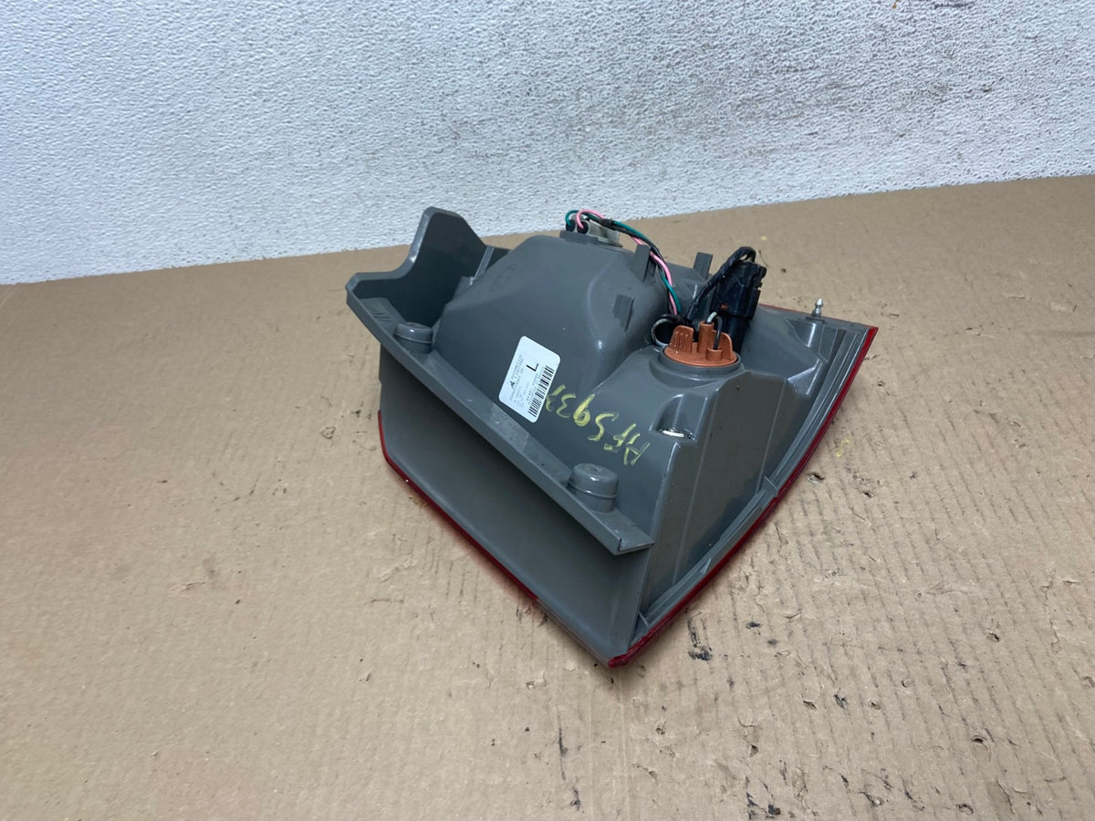 2010 2011 2012 Kia Sorento Left Driver LH Side Tail Light AF5937 LK5