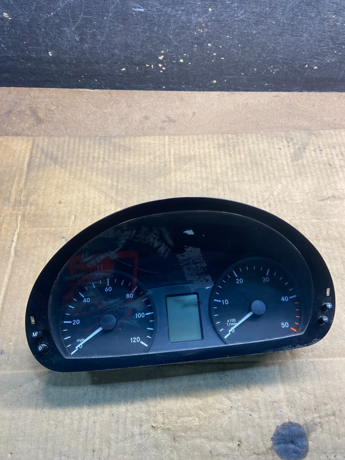 2007 to 2013 Sprinter 2500 3500 Instrument Speedometer Gauge Cluster y4603 DG3
