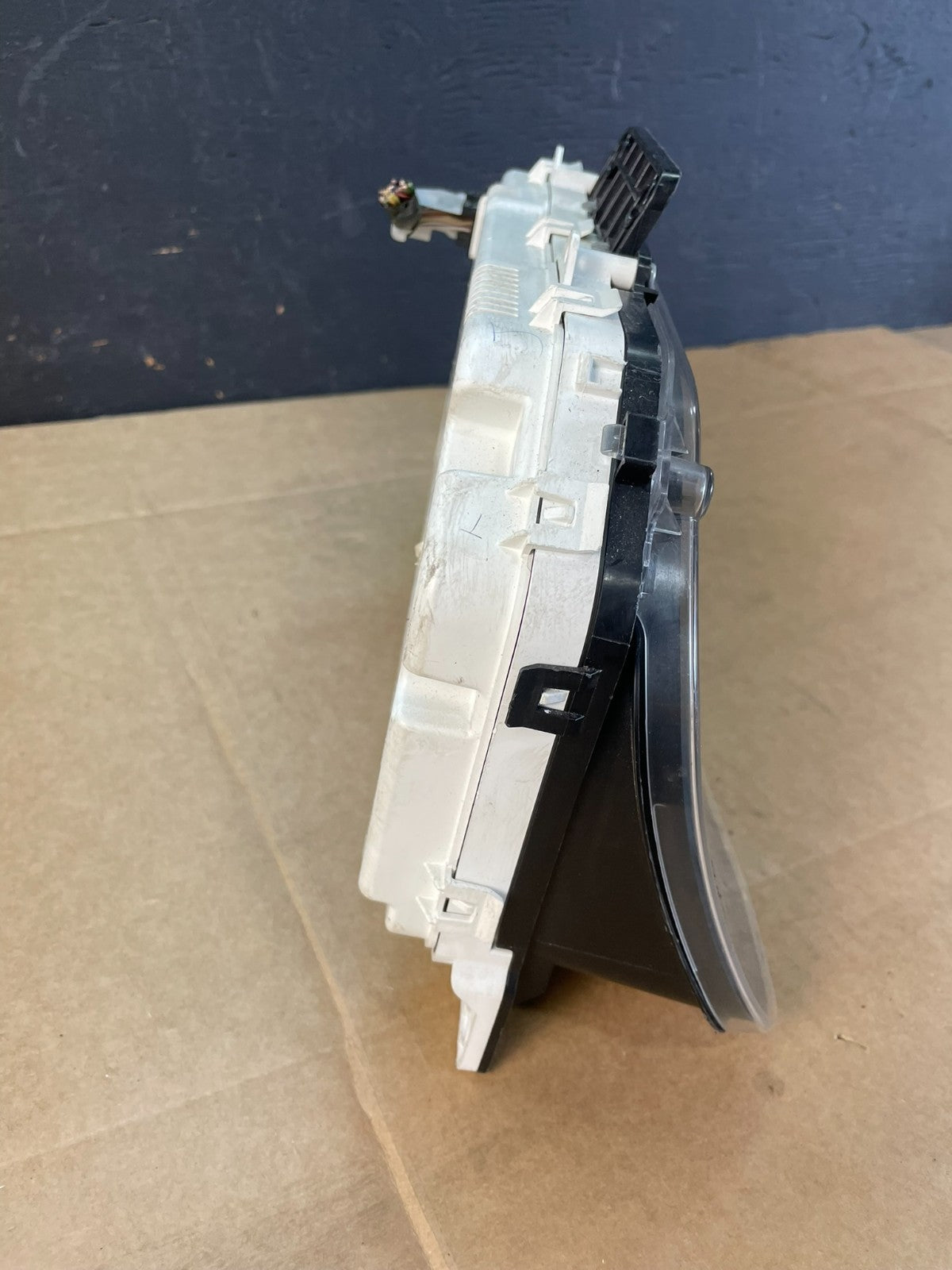 2010 Ford E150 E250 E350 VAN Gauge Speedometer Cluster ac4949 DG6